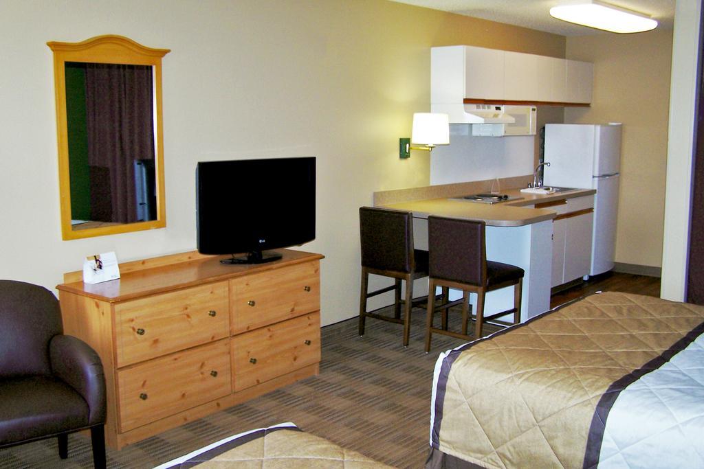 Auburn Hills Extended Stay Inn Exterior foto