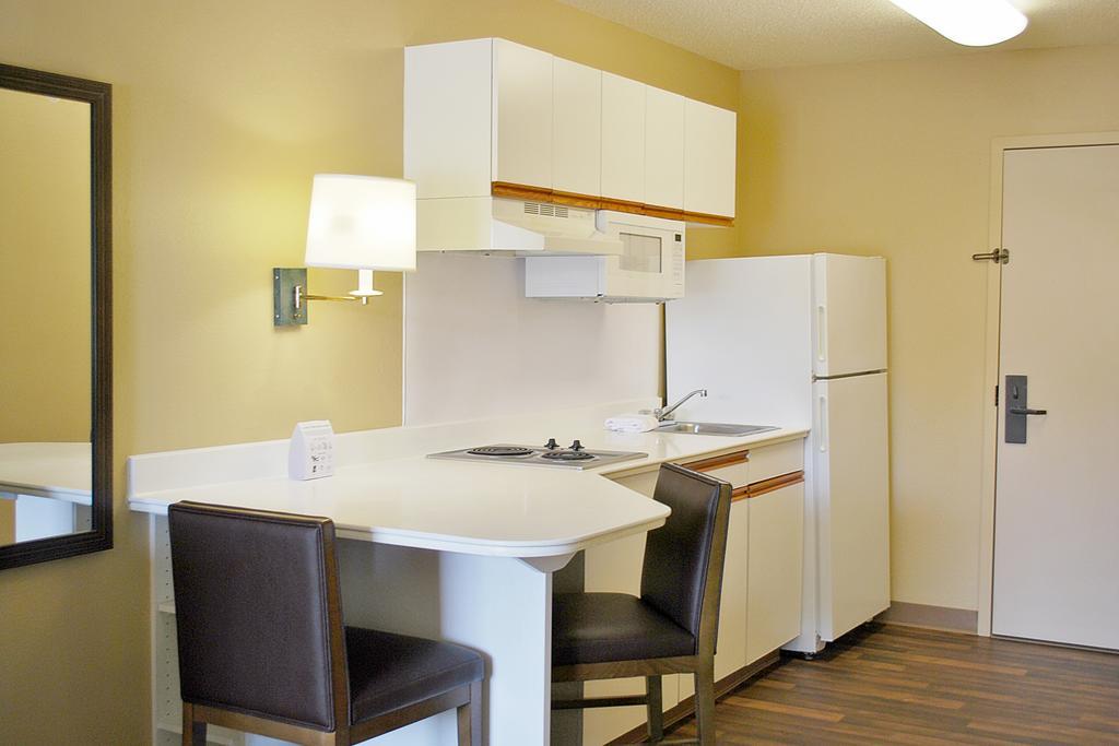 Auburn Hills Extended Stay Inn Exterior foto